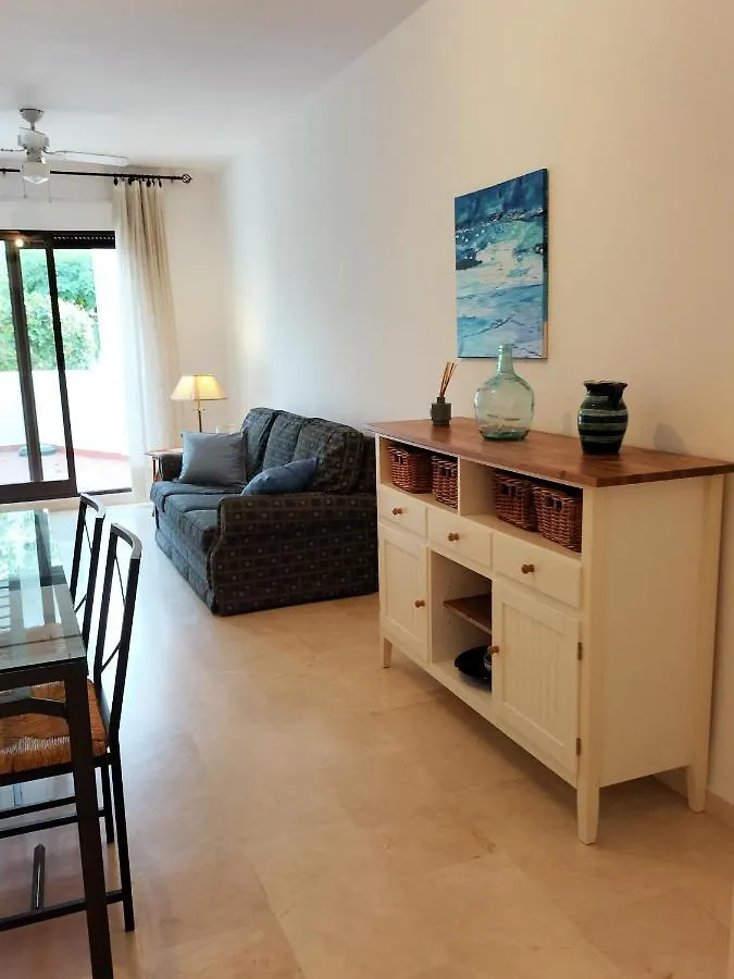 Apartment Grand Et Cosy Appartement A 500M De La Plage Estepona Spain