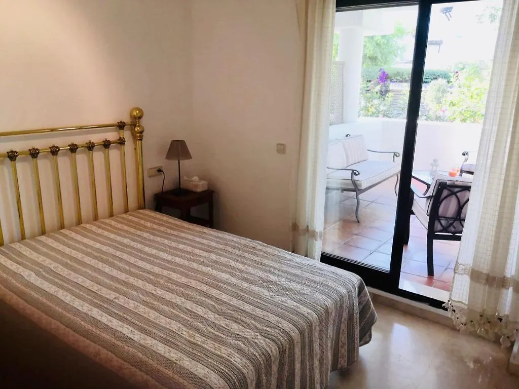 Apartment Grand Et Cosy Appartement A 500M De La Plage Estepona